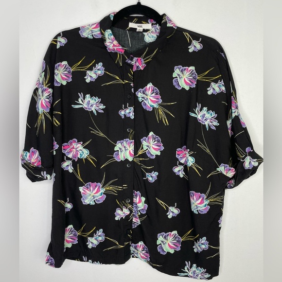 Vans Tops - VANS tropical hawaiien floral boxy blouse